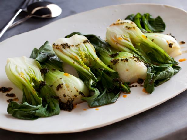 Spicy Steamed Baby Bok Choy